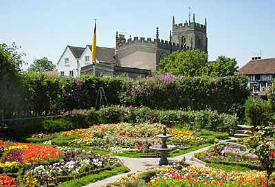 Knot Garden - Nash's House, Stratford-upon-Avon