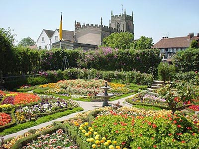 Knot Garden, Nash House, Stratford